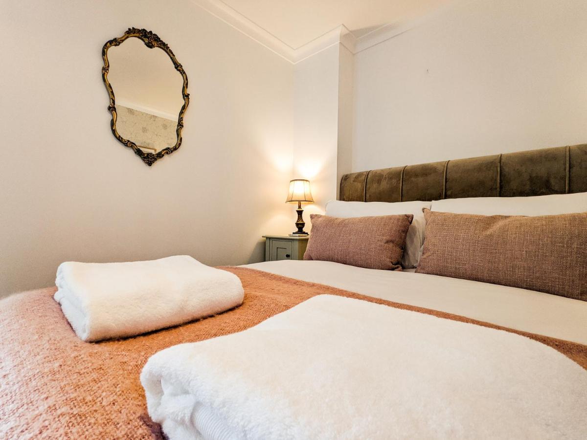 Beautiful Listed Flat With Private Garden, Birnam 아파트 외부 사진