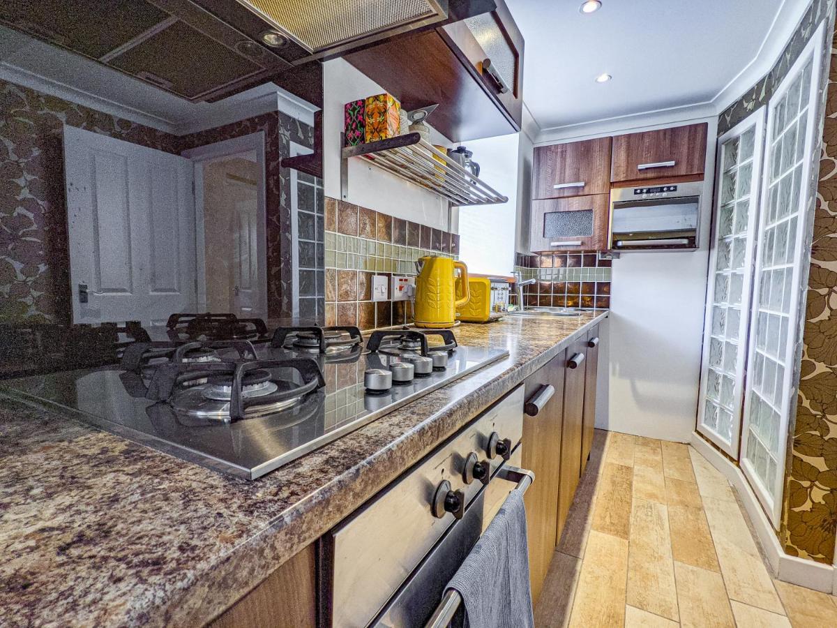 Beautiful Listed Flat With Private Garden, Birnam 아파트 외부 사진